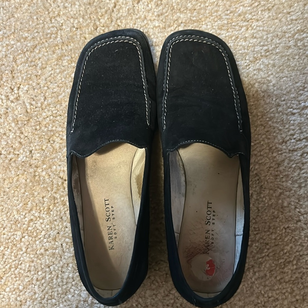 Karen Scott Size 7 Black Suede Loafers